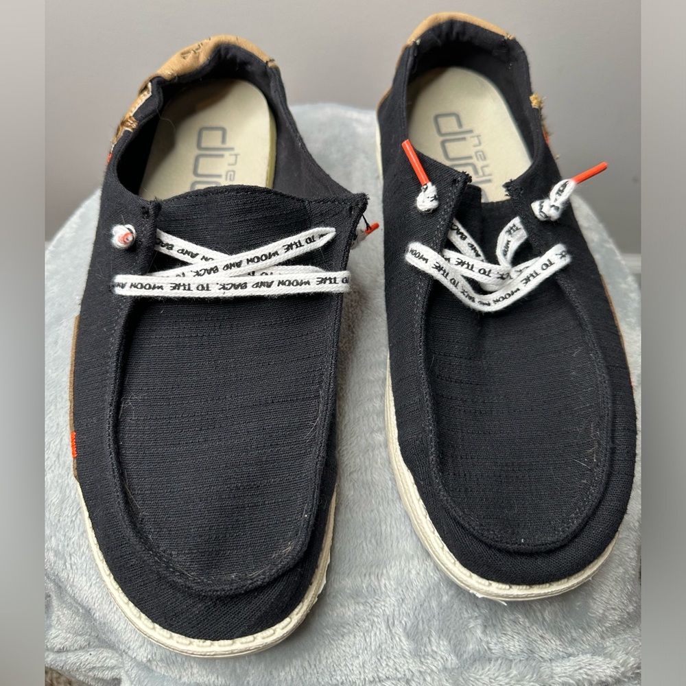 Hey Dude Wendy Womens size 10